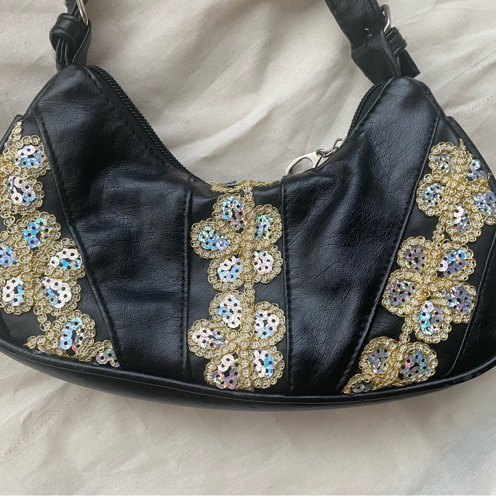 Black and Gold Shoulder Bag - Picture 2 of 3